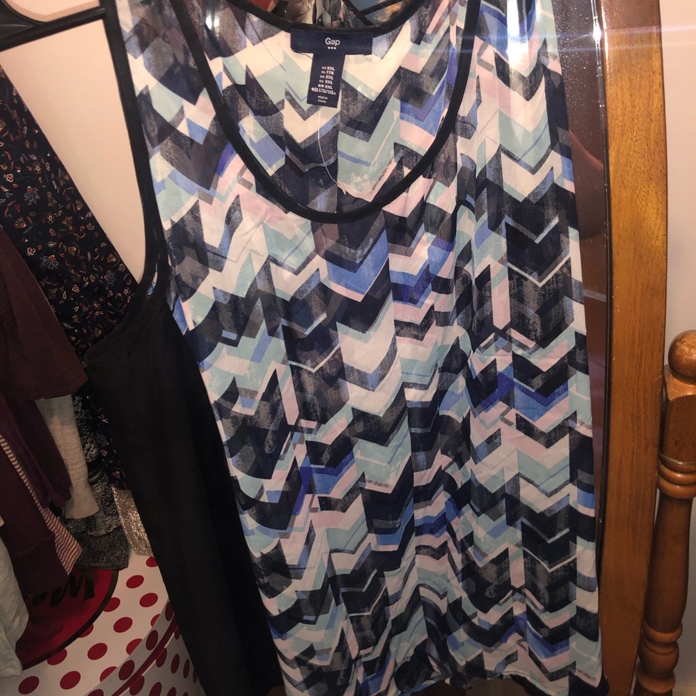 Gap Tank Top